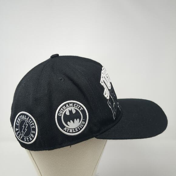 Justice League Gotham City Athletics Snapback 5 Panel Cap Black OS Embroidered - Picture 5 of 9